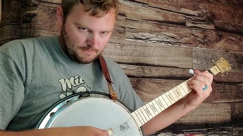  Salt Creek - A Banjo-Fueled Foot-Stomper That Will Leave You Yearning for Appalachian Hills